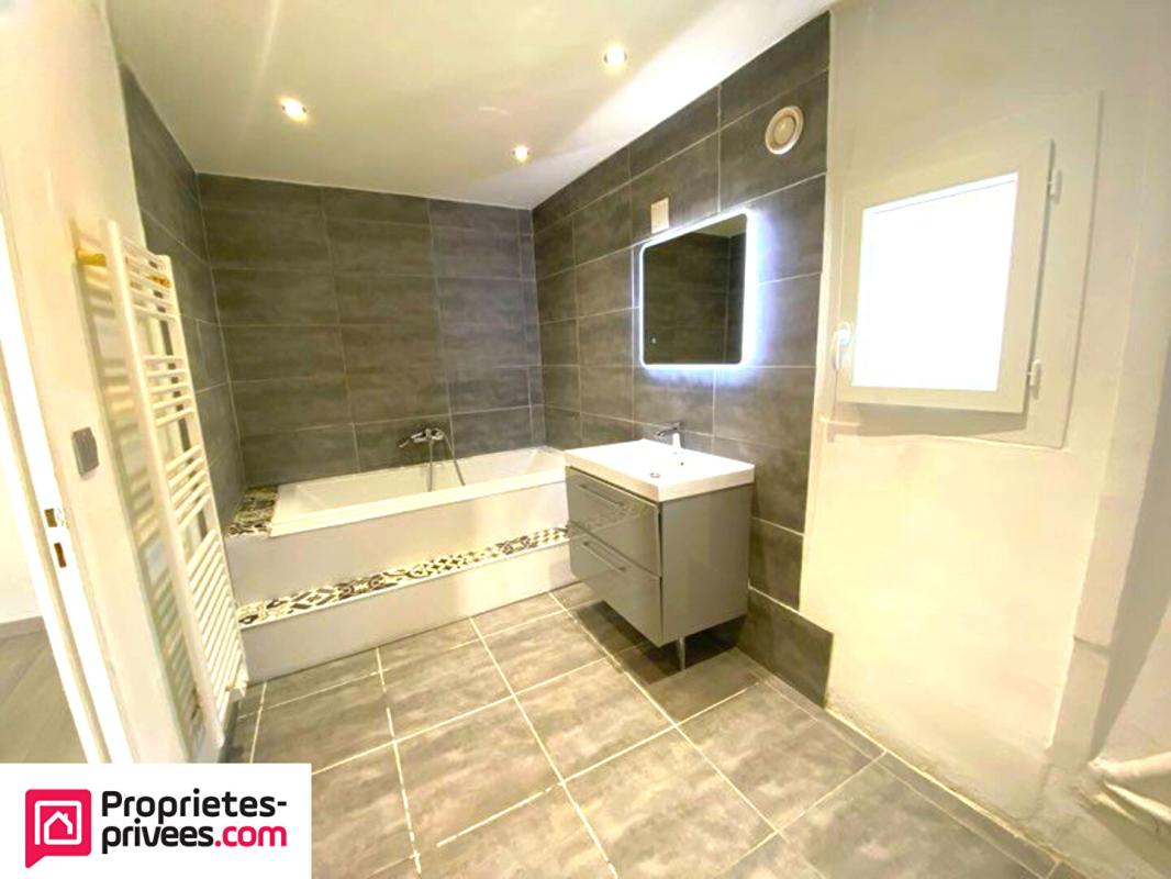 AURIOL Appartement Auriol 4 pièces 73m2 avec terrasse Sud 16m² + garage 9