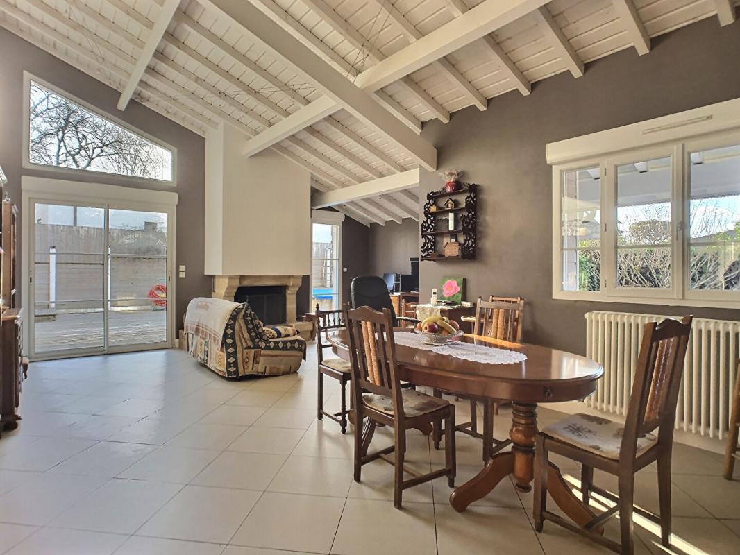 LEOGNAN Vente maison 125m2 LEOGNAN (33850) 1