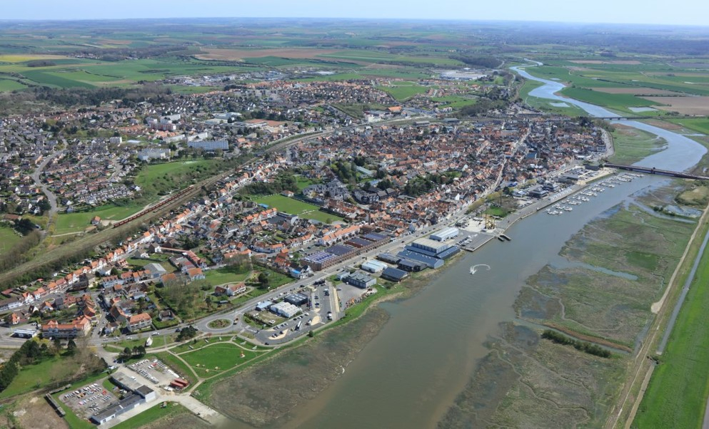 ETAPLES Appartement Etaples 2 pièce(s) cabine 45 m2 avec terrasse et parking 3