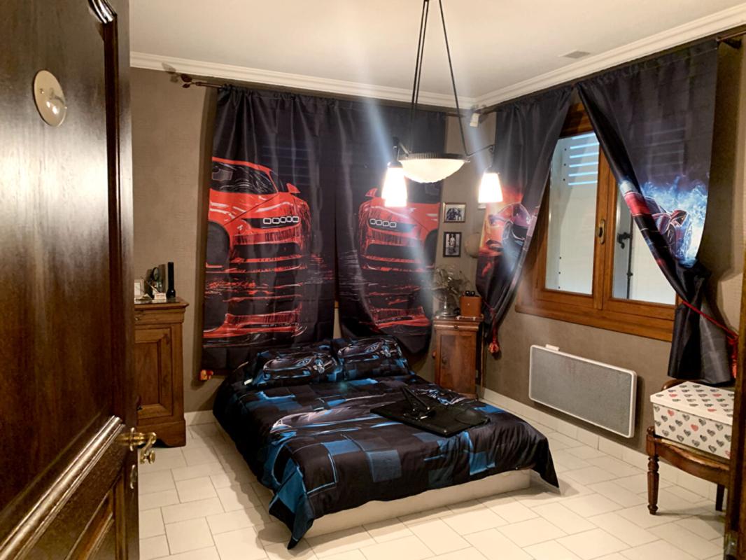 ROANNE En Exclusivité Maison située à Riorges 7 pièces 187 m2, terrain 4500 m2 16