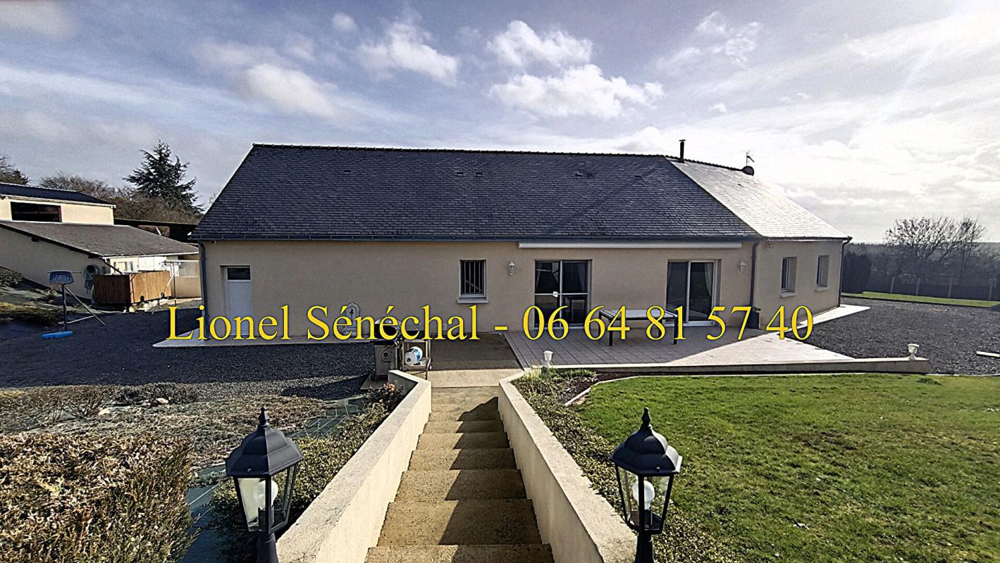 SAINT-DENIS-D'ORQUES Maison entièrement de plain - pied très lumineuse et peu énergivore de 6 pièces de 110 m2 sur une parcelle de plus de 6 000 m2(possibilité de vendre 2 parcelles constructibles) 3