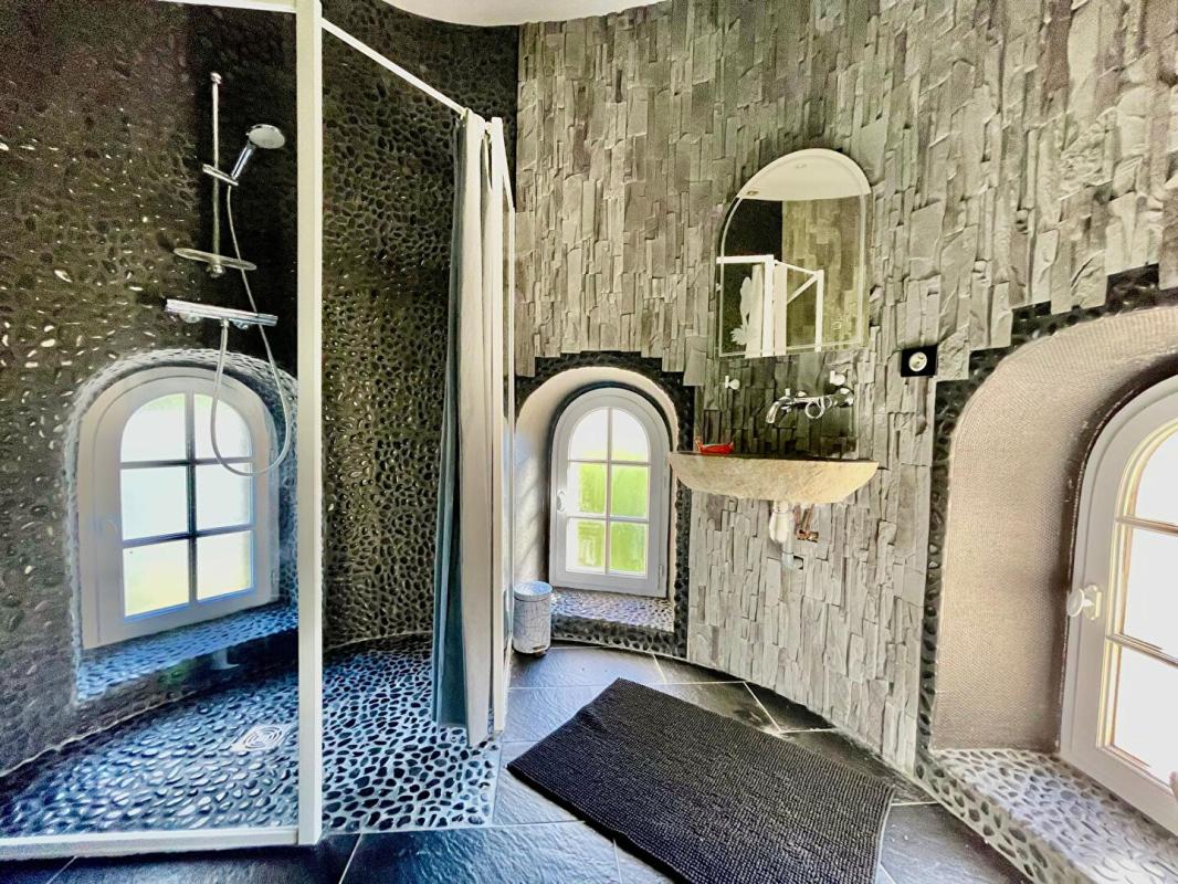 SICHAMPS Manoir d'Exception à Sichamps - Charme, Élégance et Parc Arboré de 28 295 m² 7