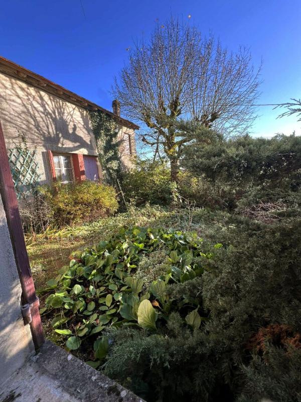 SAINT-SULPICE-D'EXCIDEUIL Maison St Sulpice D Excideuil 11 pièce(s) 190 m2 15