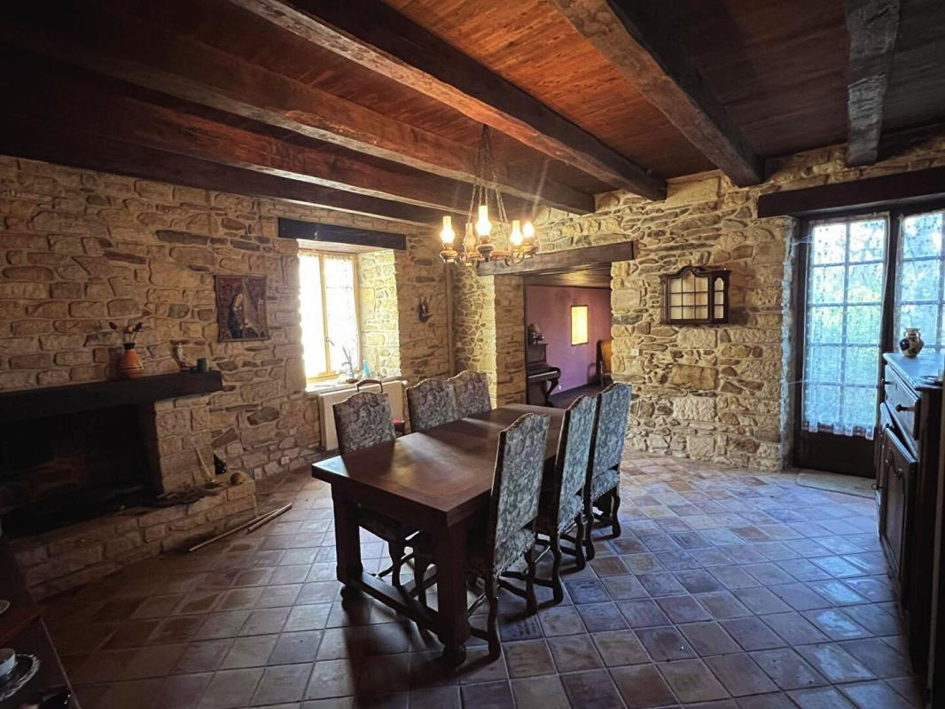 SAINT-SULPICE-D'EXCIDEUIL Maison St Sulpice D Excideuil 11 pièce(s) 190 m2 8
