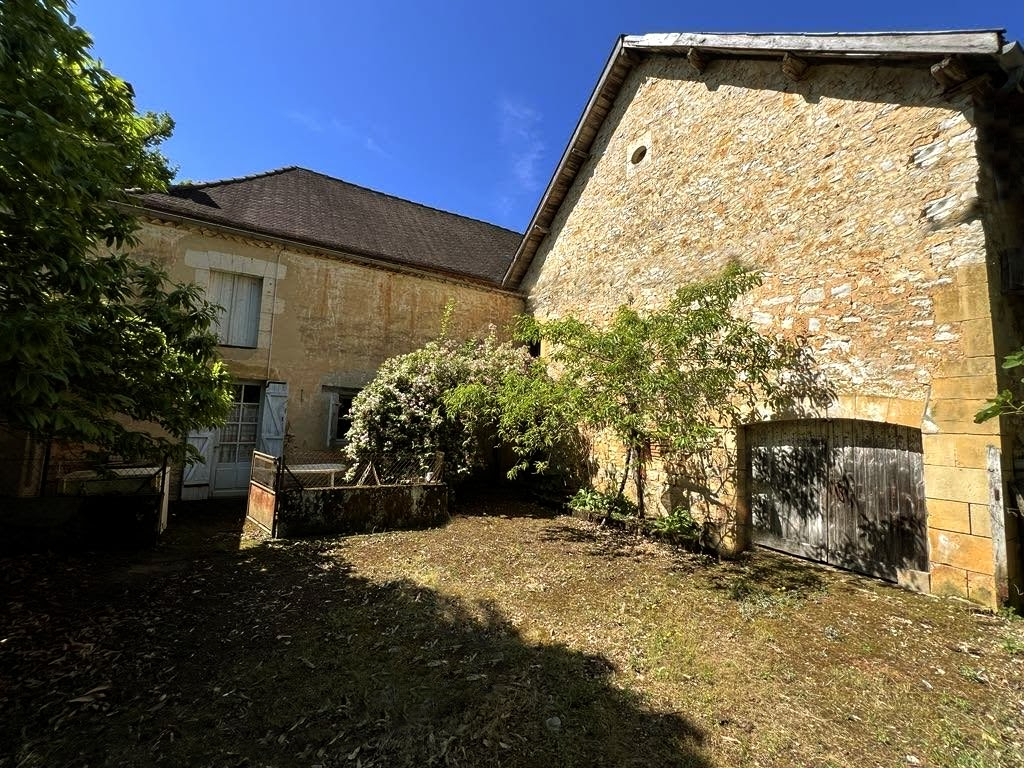 COULAURES Maison de Maitre à Coulaures 7 pièce(s) 160 m2 13
