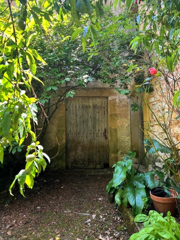 COULAURES Maison de Maitre à Coulaures 7 pièce(s) 160 m2 7