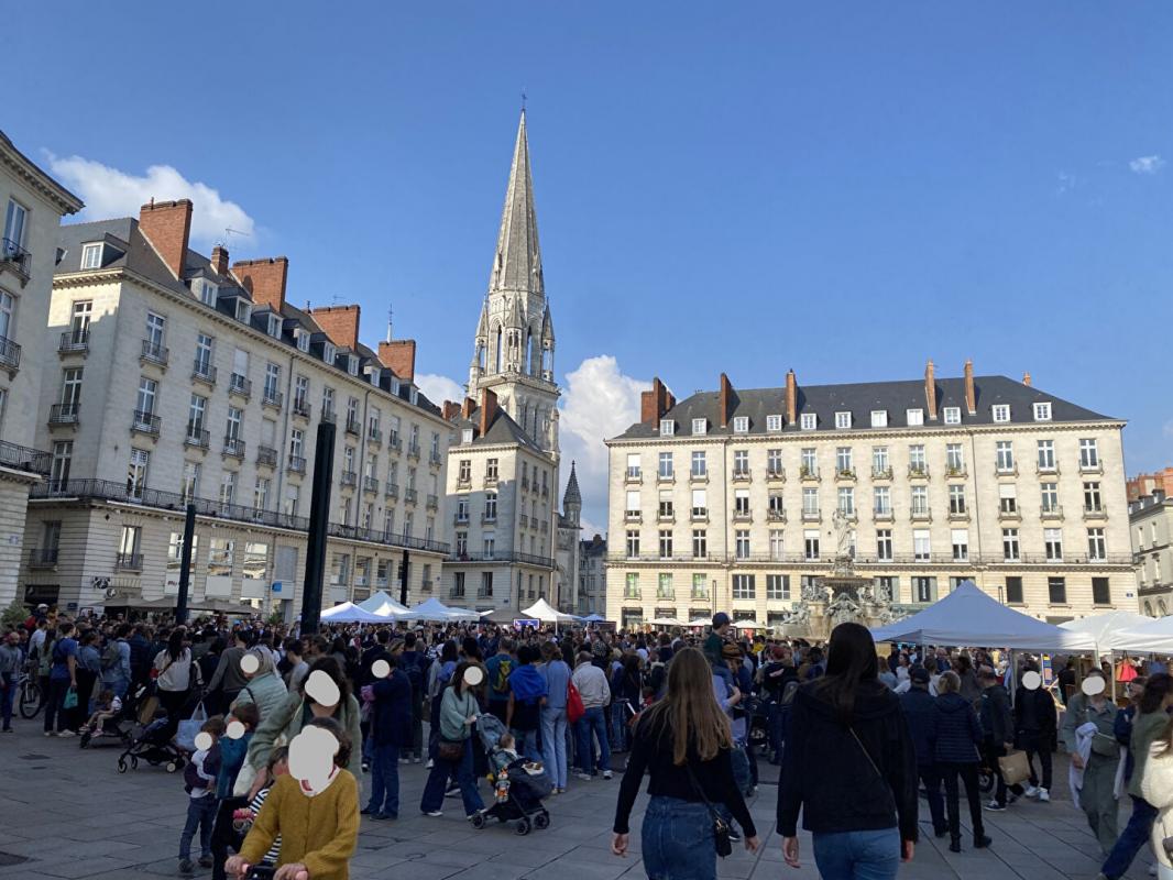 NANTES 44000 NANTES  - BAIL A CEDER , LOCAL COMMERCIAL 350 M² 5