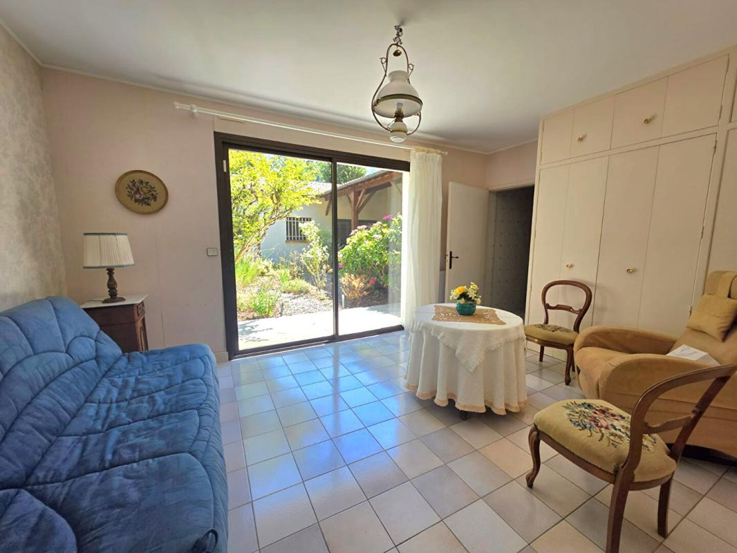 TRELISSAC Maison Trelissac 5 pièce(s) 153 m2 11