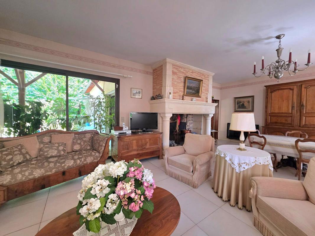 TRELISSAC Maison Trelissac 5 pièce(s) 153 m2 8