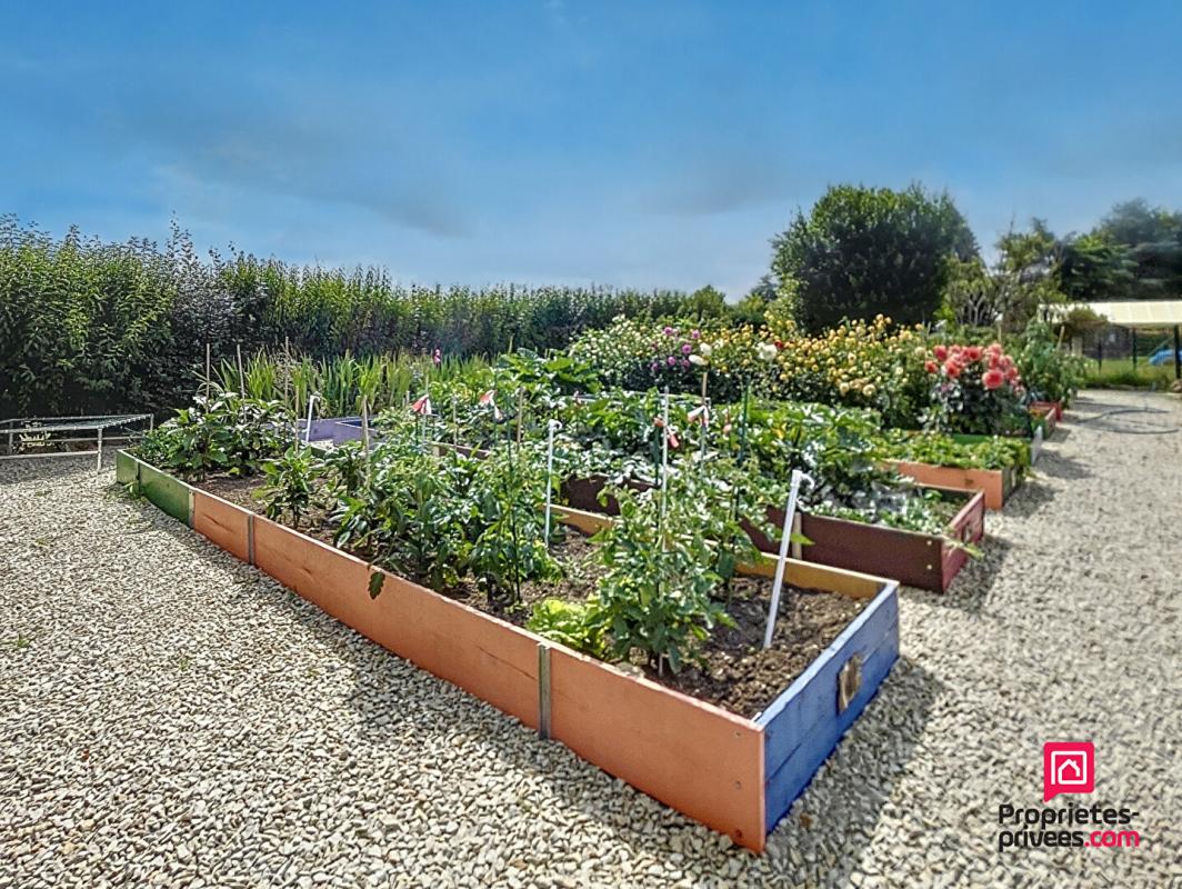 MAMERS Maison d'architecte de 280 m2 à Mamers avec piscine intérieure 18