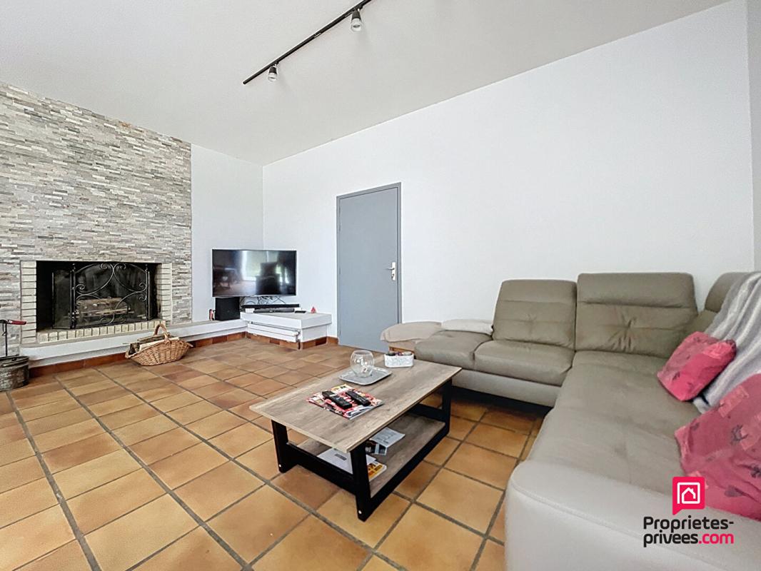 MAMERS Maison d'architecte de 280 m2 à Mamers avec piscine intérieure 5