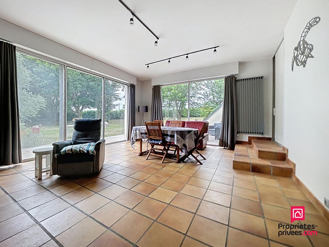 MAMERS Maison d'architecte de 280 m2 à Mamers avec piscine intérieure 6