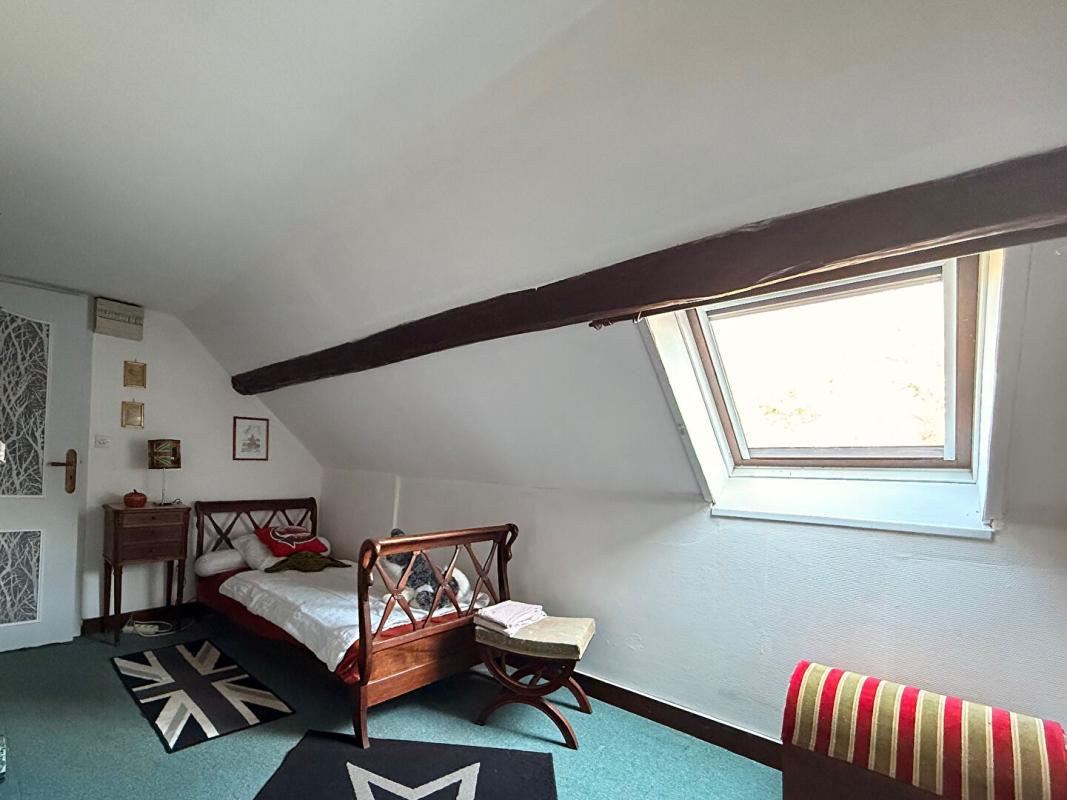 MAMERS Ancienne ferme rénovée à proximité de Mamers 10 pièce(s) 230 m2 11