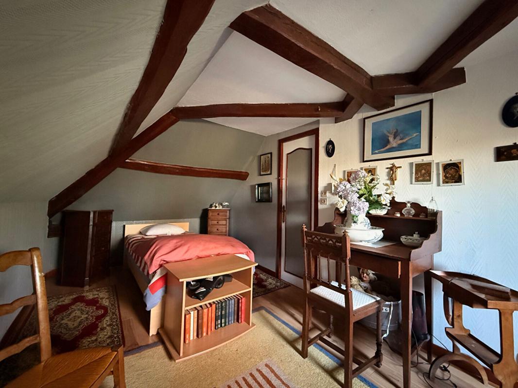 MAMERS Ancienne ferme rénovée à proximité de Mamers 10 pièce(s) 230 m2 9