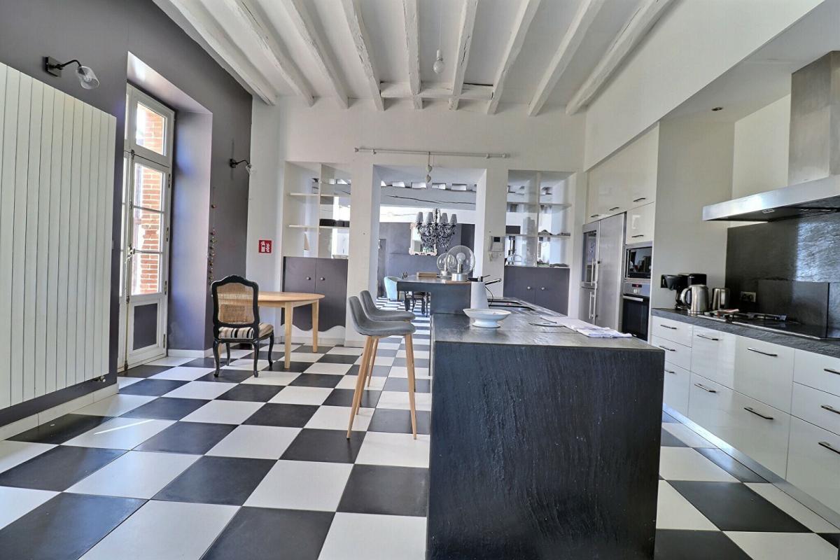 CHOLET BUSINESS CHÂTEAU D'EXCEPTION DE 505 m² 2