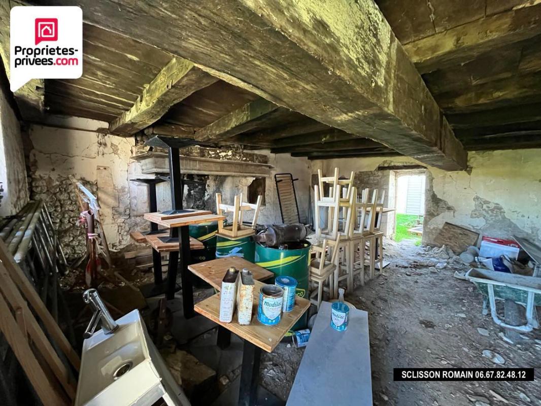 MORTIERS Grange Mortiers - 140 m2 - terrain clos - PRIX 64 990 FAI 5