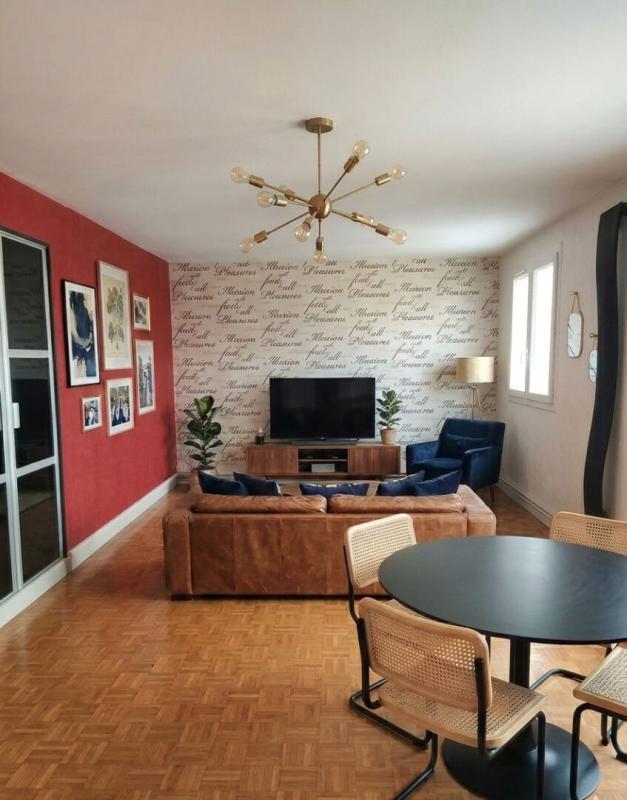 TOURS Tours Gare - Bel appartement T3 avec garage privé, cave et jardin commun 1