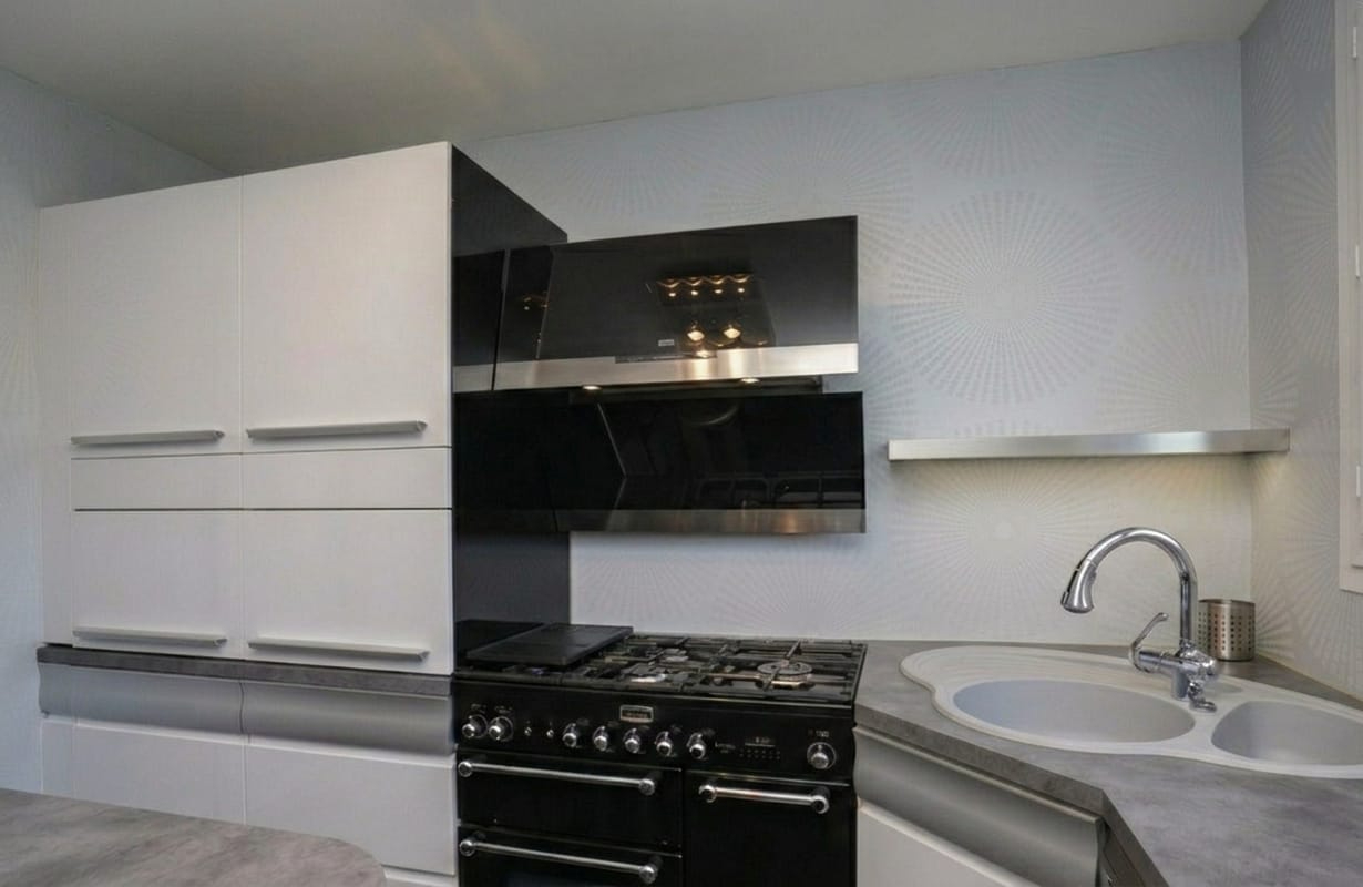 TOURS Tours Gare - Bel appartement T3 avec garage privé, cave et jardin commun 7