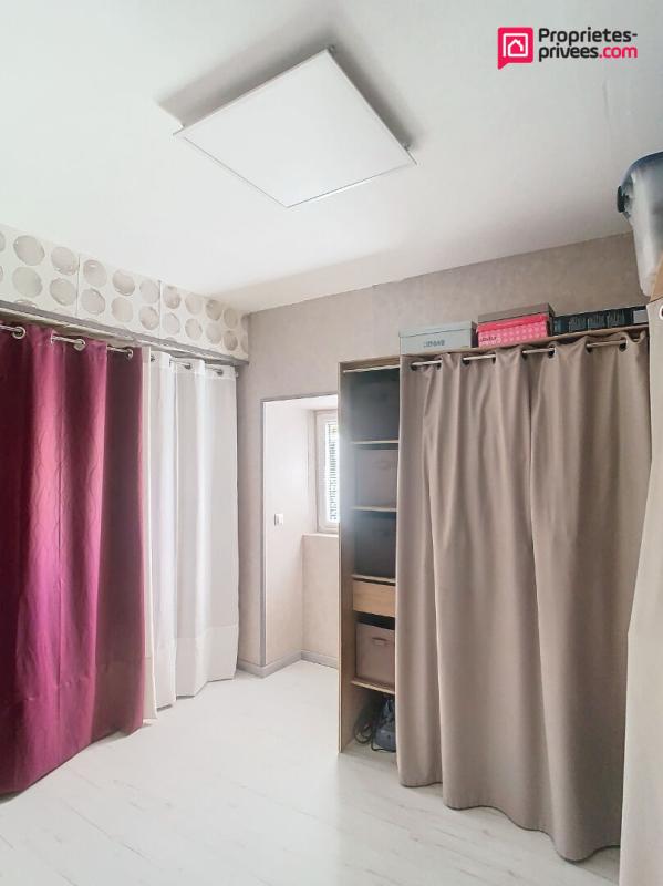 LE VIGAN Maison Le Vigan 15 pièce(s) 245 m2 17