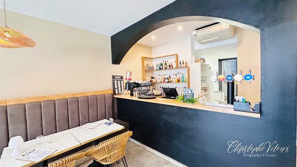 CARCASSONNE 11000 CARCASSONNE - RESTAURANT BAR 180 COUVERTS, TERRASSE 5