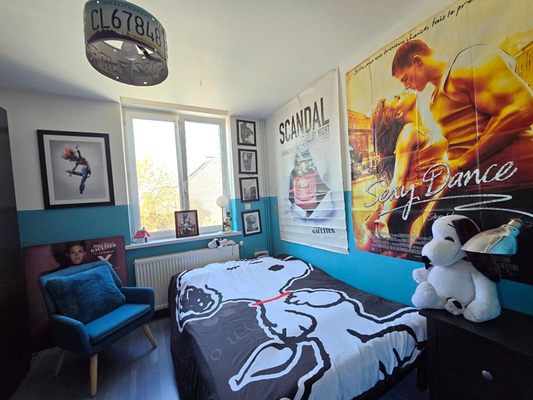 WATTRELOS Maison Wattrelos 199 m2, 5 chambres, stationnements et jardin 8