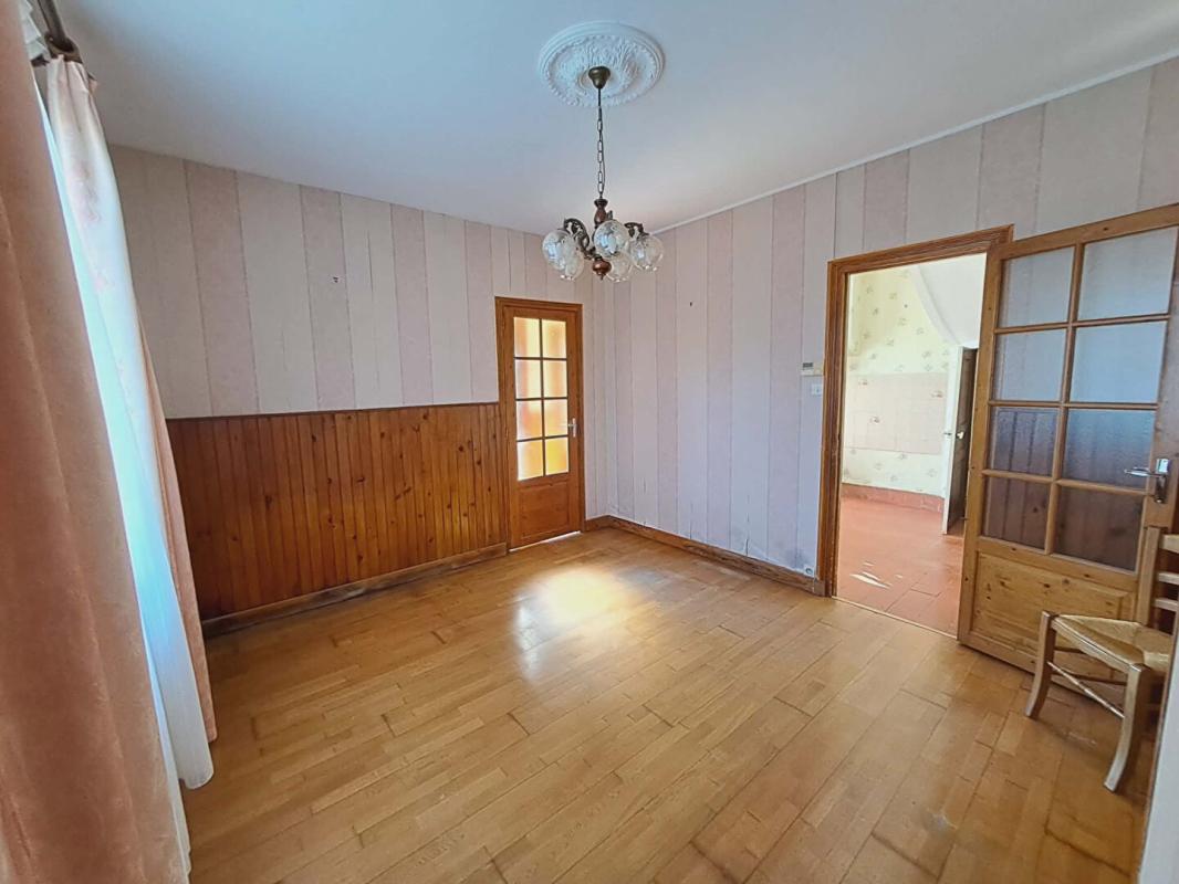 VERNEUIL-SOUS-COUCY Maison Verneuil Sous Coucy 3 pièce(s) 62 m2 4