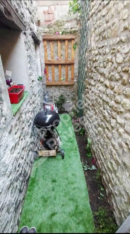 SACLAS Maison de ville - 4 pièces avec courette 8