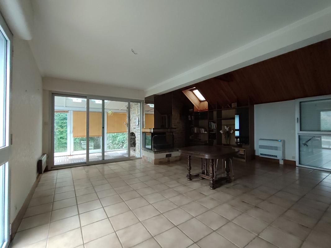 ROSPORDEN MAISON  29140 ROSPORDEN, combles évolutifs+extention 10