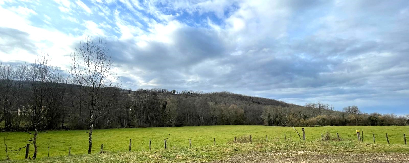 ARINTHOD Propriété en bord de rivière sur 2 hectares 7