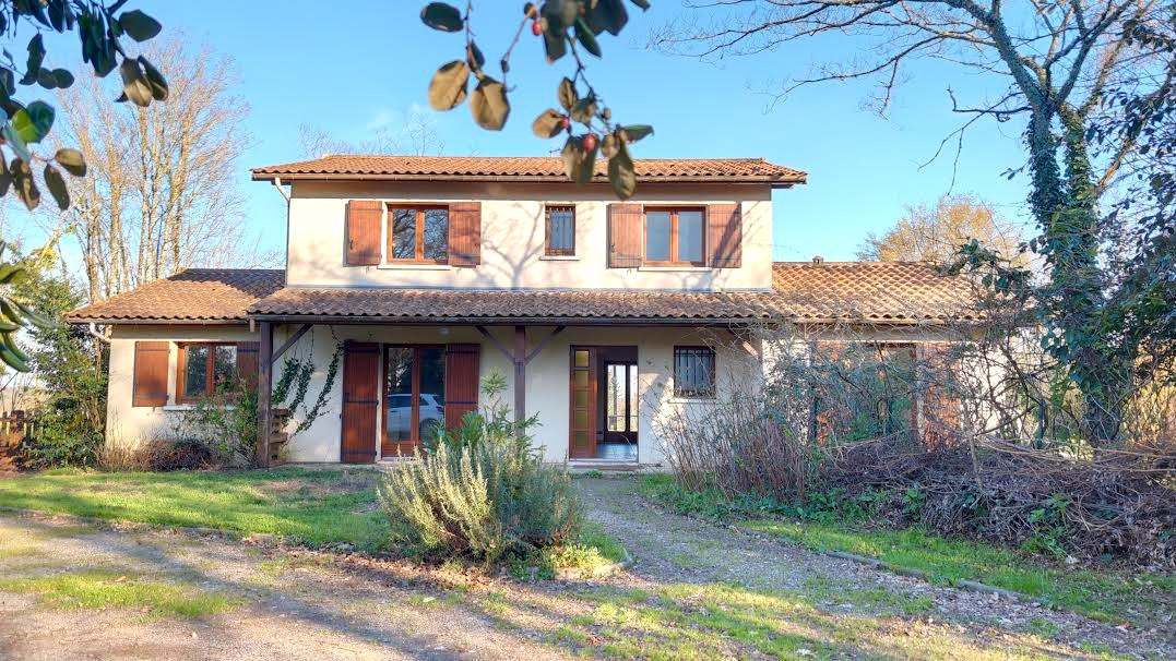 SAINT-CIERS-D'ABZAC Maison dans un cadre magnifique 15