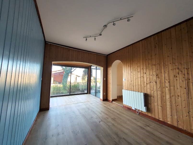 SAINT-CIERS-D'ABZAC Maison dans un cadre magnifique 5