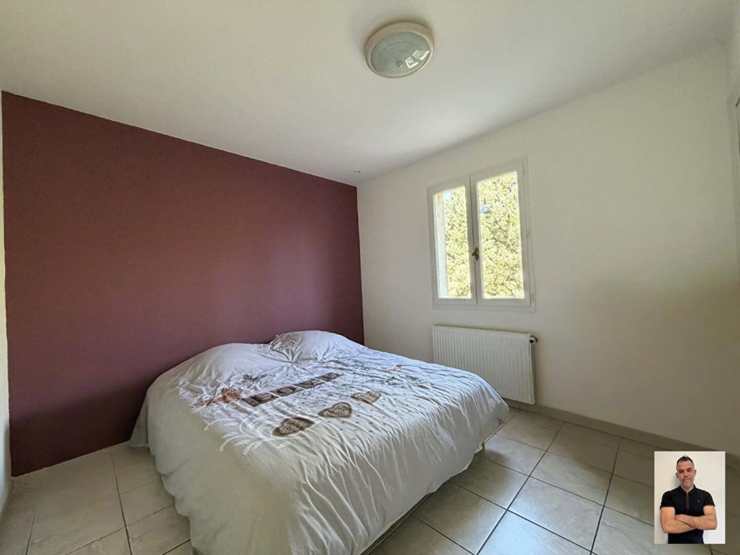 TRETS Propriétés 190M² sur 4000M² de terrain 13