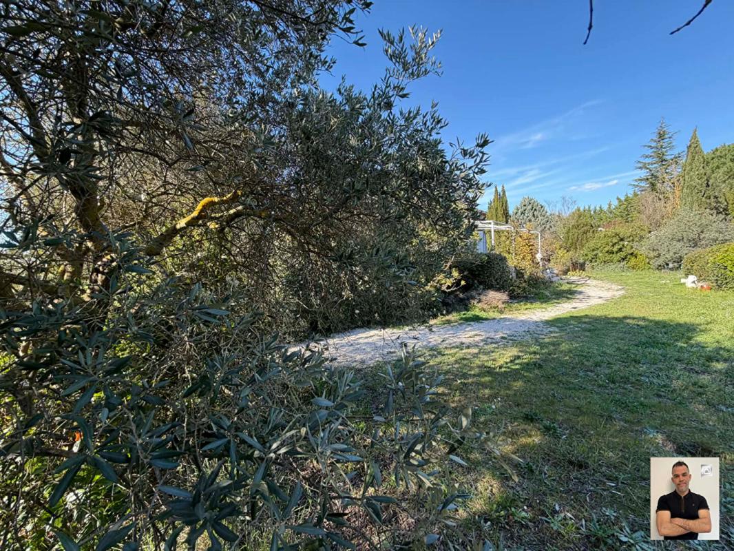 TRETS Propriétés 190M² sur 4000M² de terrain 14