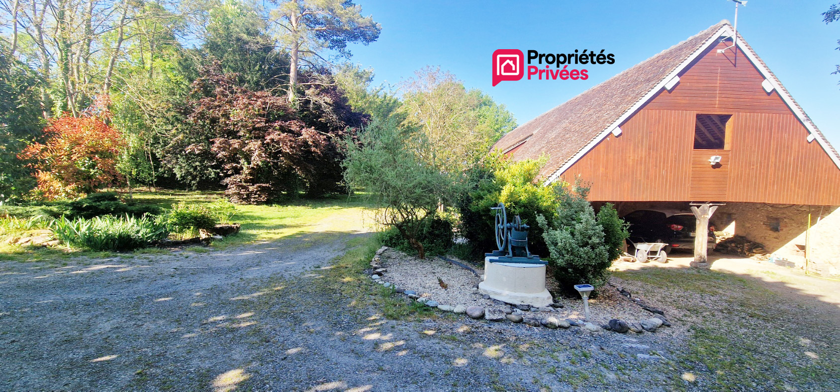 FONTGUENAND Très belle maison rénovée de 133 m² - 5 pièces - terrasses - dépendances - grange  et jardin arboré 15