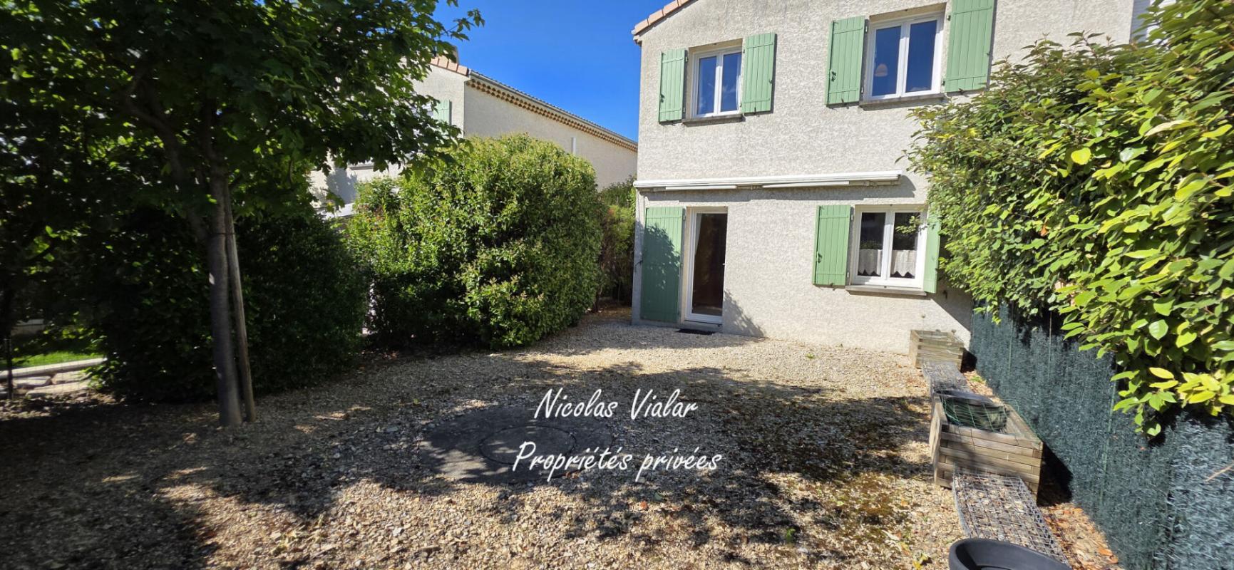 LES TOURRETTES Maison avec jardin et garage 1