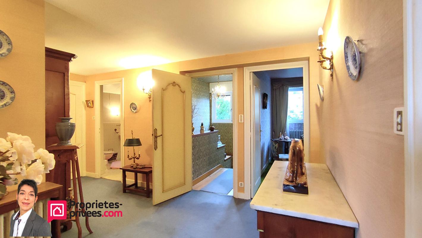 THIZY THIZY-LES-BOURGS (69240) Maison individuelle 218 m² habitables, terrain 2000 m², 4 chambres, garages, annexes 13