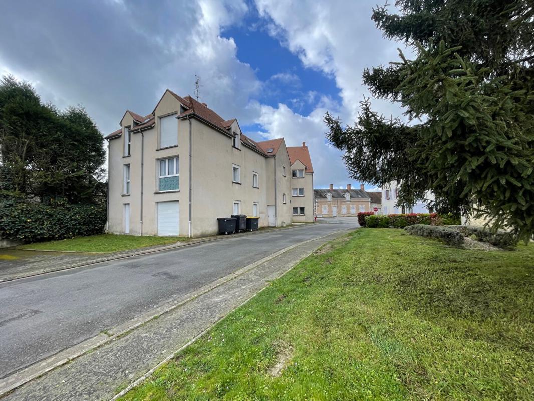 OUZOUER-SUR-TREZEE Appartement  2 pièces 45.5 m2 11