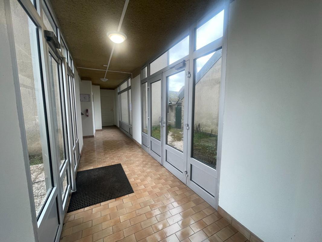 OUZOUER-SUR-TREZEE Appartement  2 pièces 45.5 m2 7