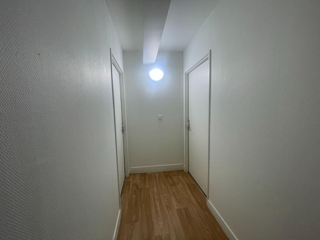 OUZOUER-SUR-TREZEE Appartement  2 pièces 45.5 m2 8