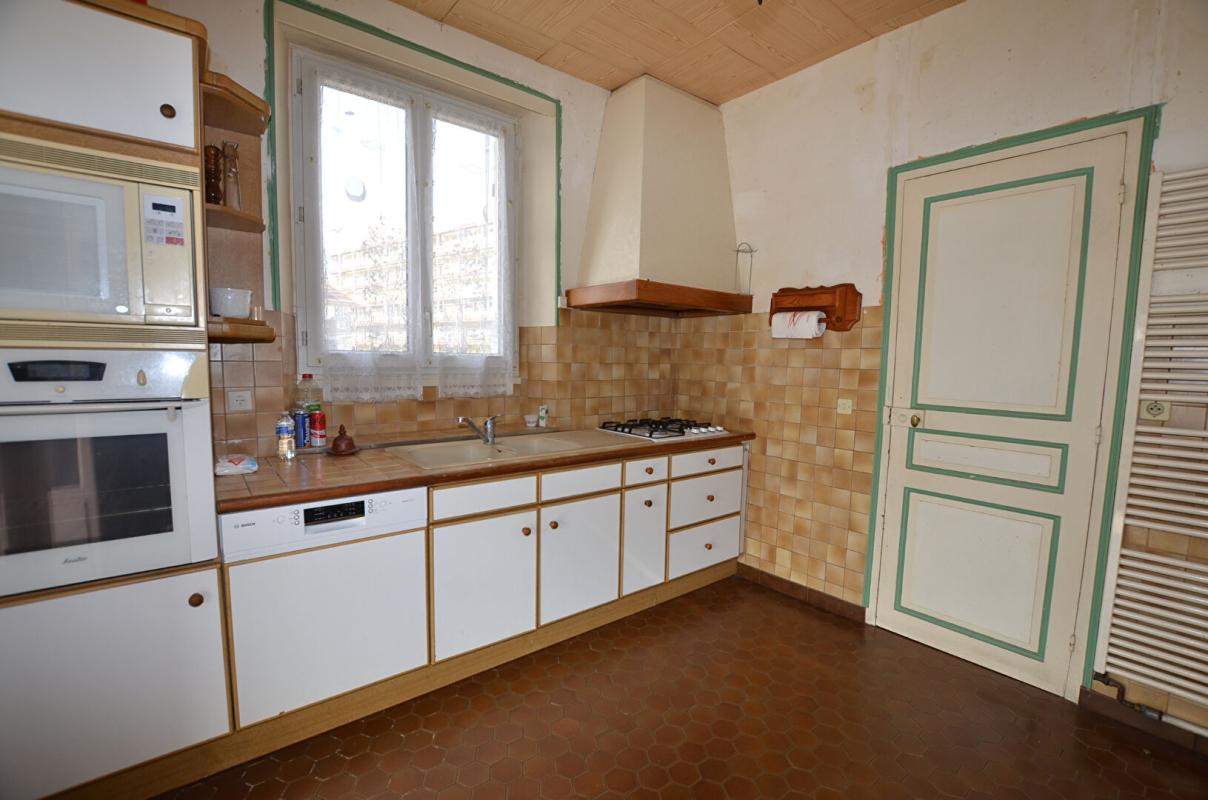 BRETIGNY-SUR-ORGE Maison avec Appart T2 & Grand Garage - Brétigny Sur Orge 5 pièces 127 m² 12