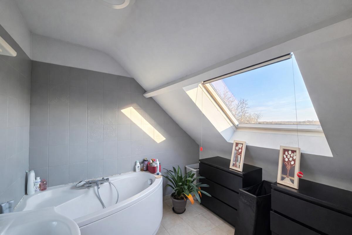 TILLY Maison Tilly 7 pièce(s) 134 m2 10