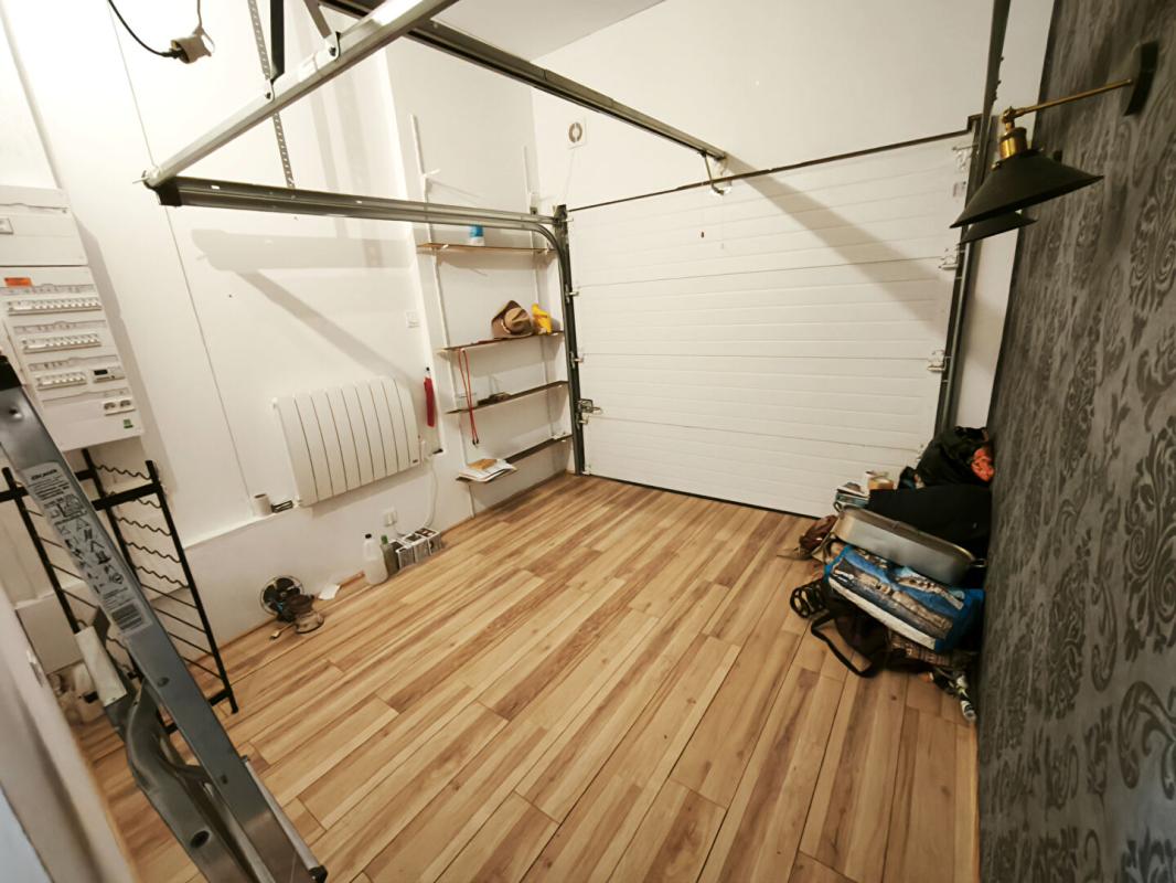 MONTESQUIEU-DES-ALBERES Maison Montesquieu des Albères 4 pièces 102 m2 10