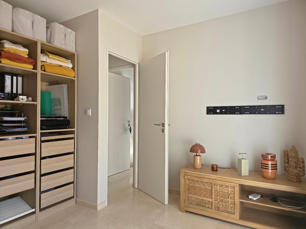 OLLIOULES Maison Ollioules 5 pièce(s) 164 m2 989000 EUR 6