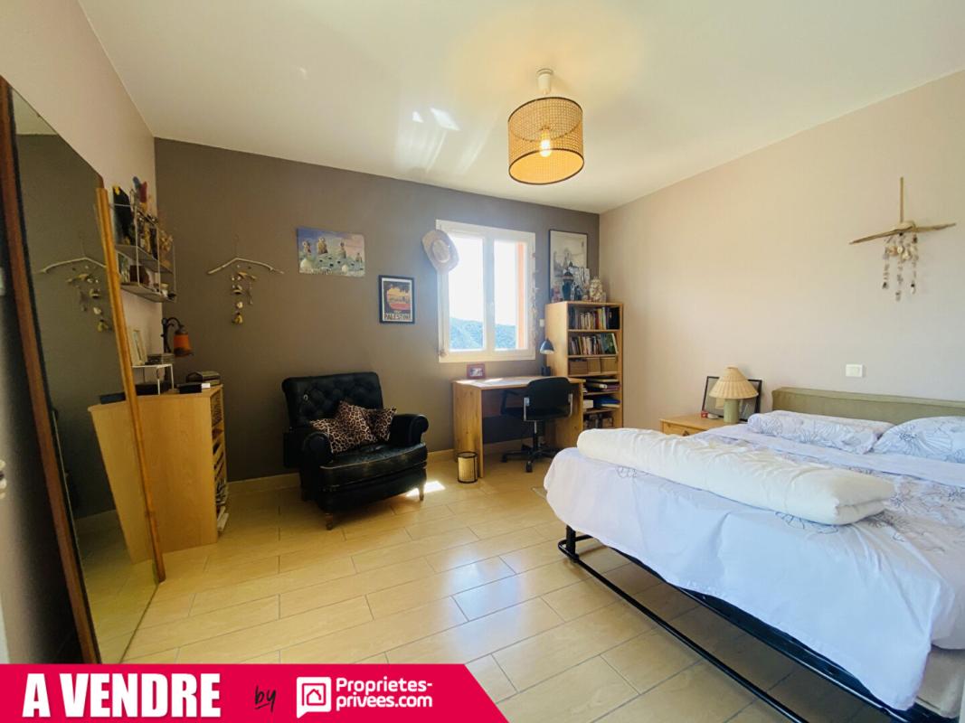 MARCOUX Maison Marcoux 5 pièce(s) 184 m2 5