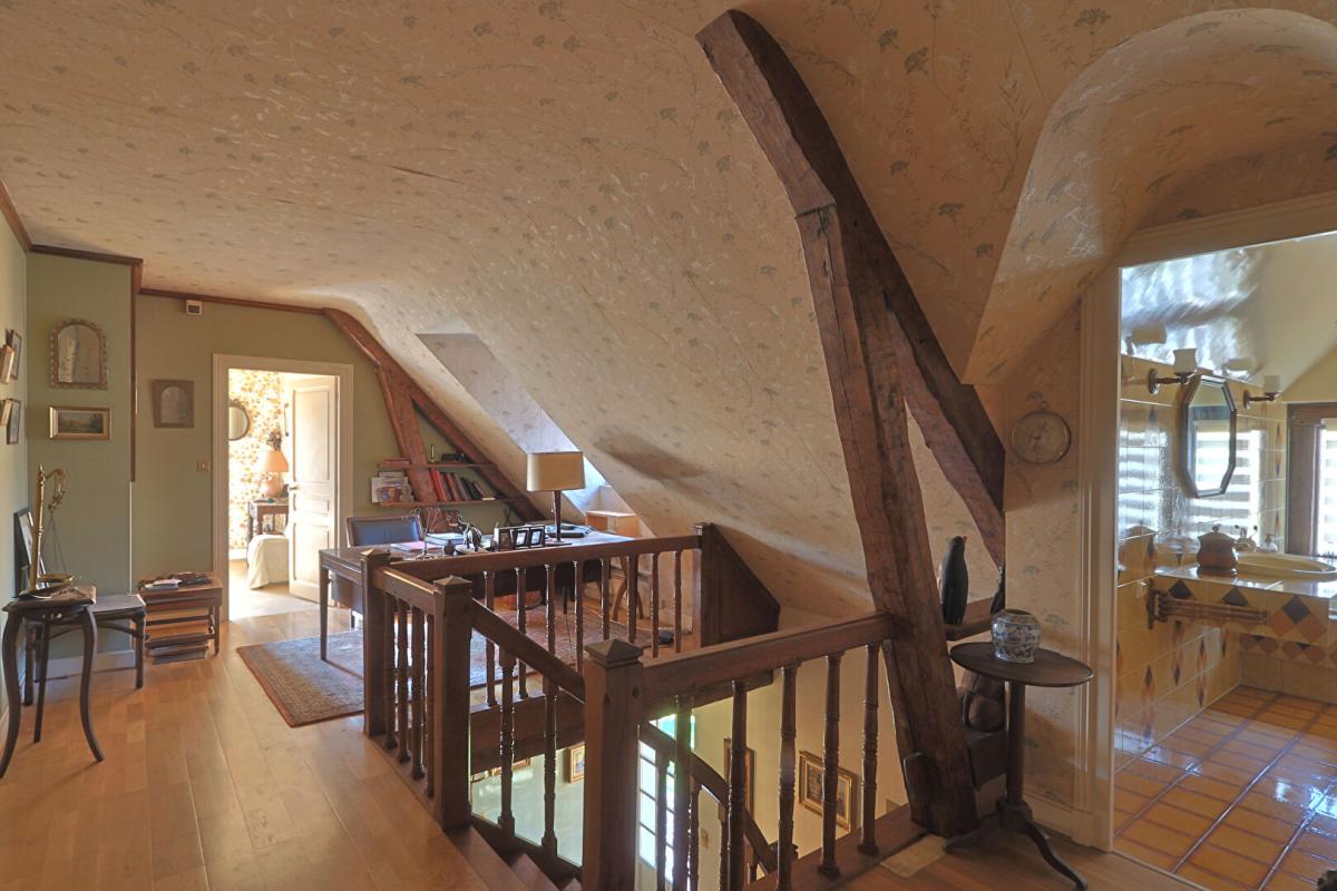 NOUAN-LE-FUZELIER Maison solognote au coeur d'un environnement calme et arboré 10