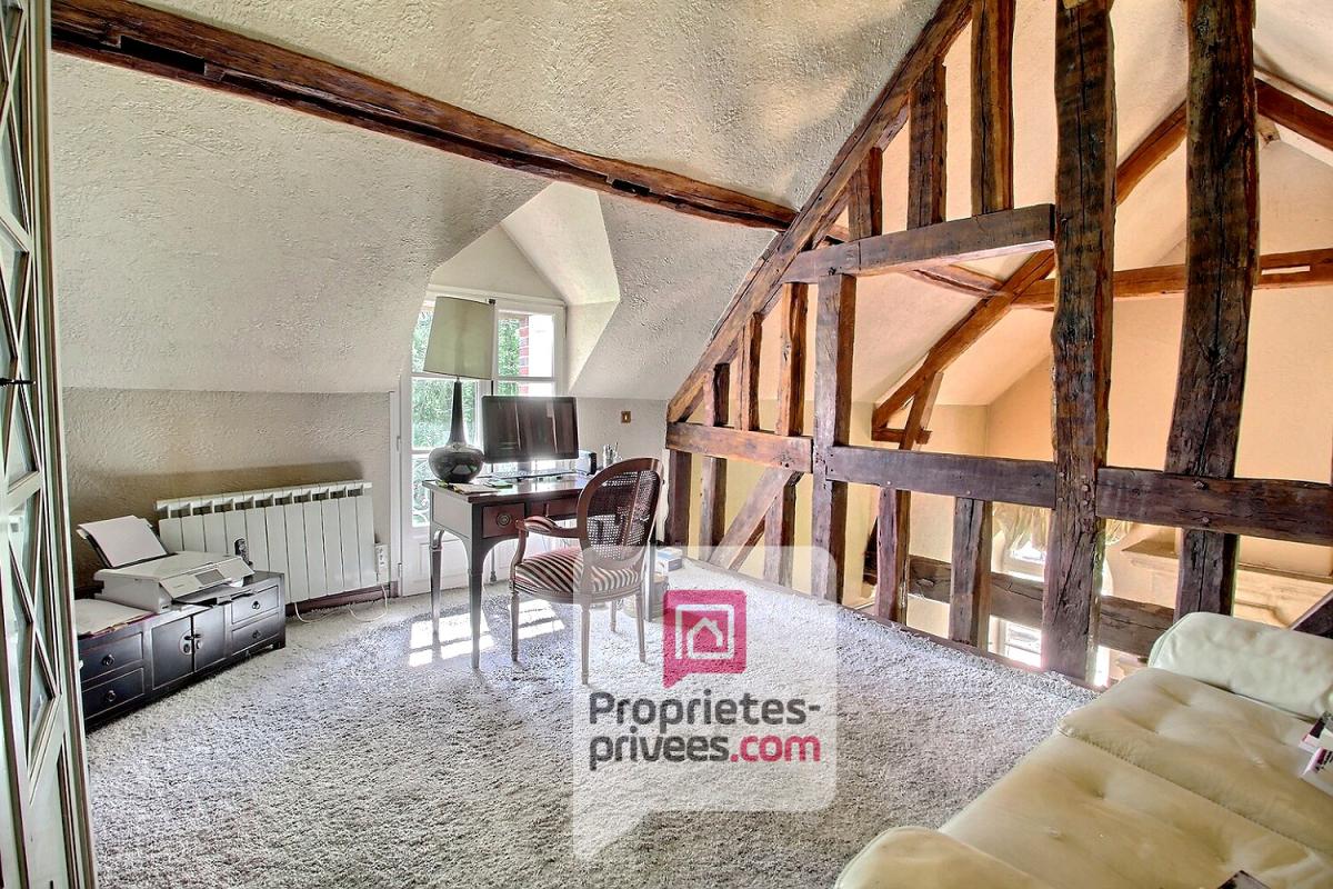 MONTARGIS 1h30 de PARIS - SPACIEUSE PROPRIETE, DEPENDANCE, SPA et JACUZZI - MAGNIFIQUE PARC de 7000 m2 environ 8