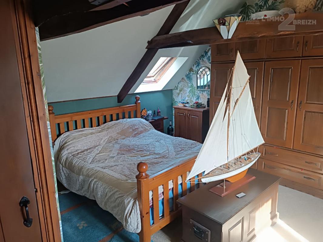 LANGOELAN Maison avec seconde habitation cottage 8 pièces  140 m² Langoëlan 12