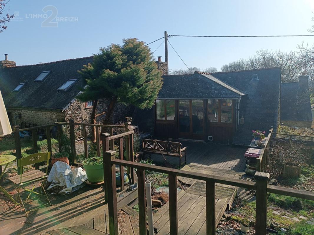 LANGOELAN Maison avec seconde habitation cottage 8 pièces  140 m² Langoëlan 4