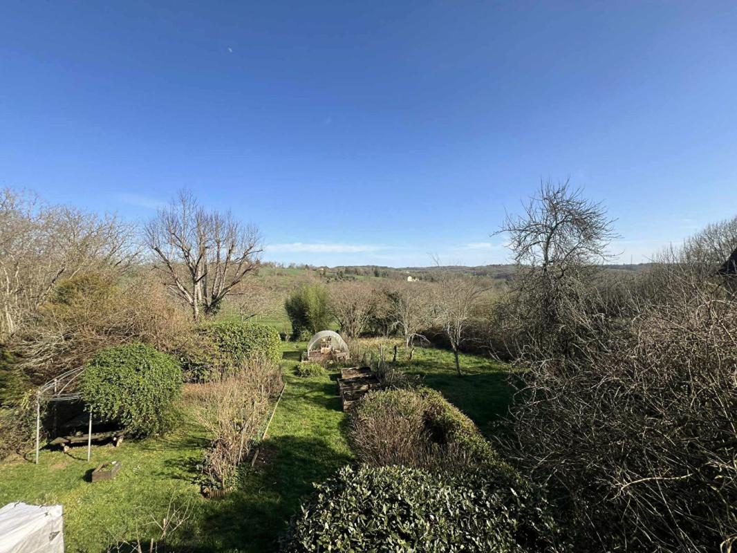 CORGNAC-SUR-L'ISLE Maison Corgnac Sur L Isle 5 pièce(s) 80 m2 13