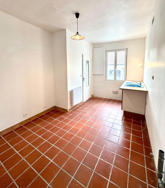 CREPY-EN-VALOIS Maison de Type 4 7